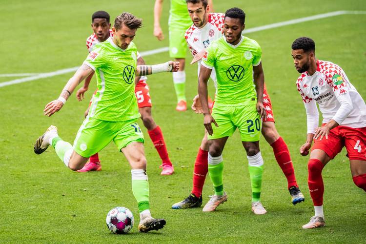 关于最后时刻体能课后,多特蒙德临场应变备战葡超,压力陡增,团队化学反应显著的信息 关于最后时刻体能课后,多特蒙德临场应变备战葡超,压力陡增,团队化学反应显著的信息