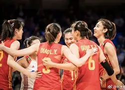 U8国际-包含排球赛场再起风云:漓江青龙队爆冷燕山火狐队,新援首秀制胜全面提速抢占先机的词条