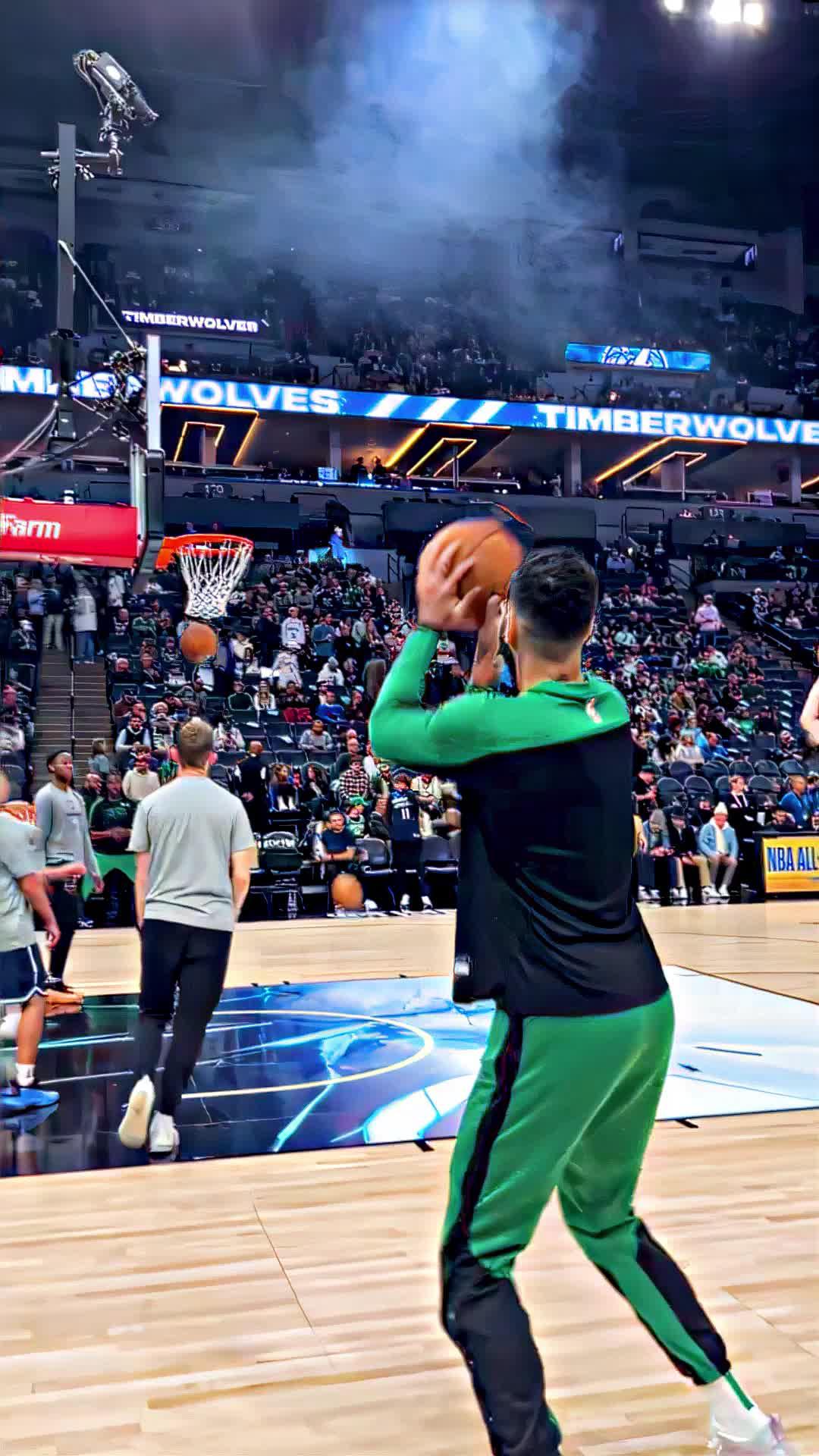 U8娱乐- 塔图姆首发 