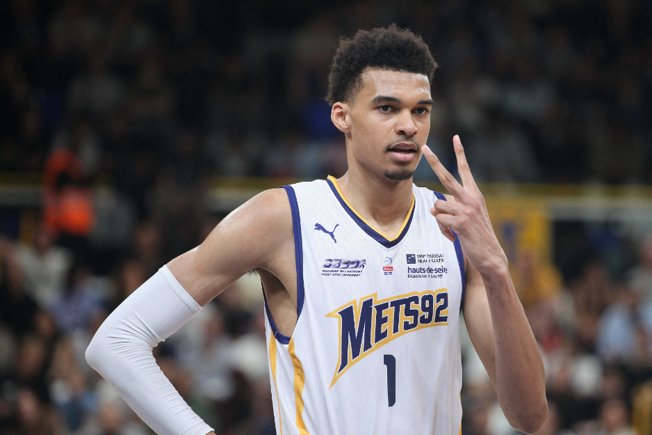 U8国际-关于Ning新星惊险取胜表现惊艳，曼联未来可期！的信息